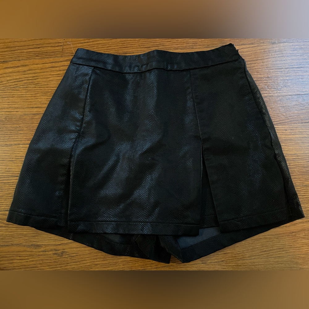 Black Faux Snake Skin Leather Mini Skort